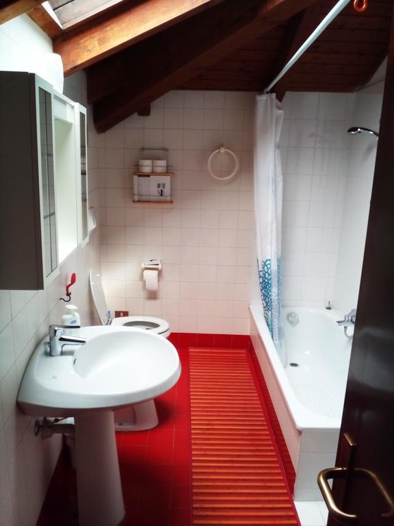 Alloggio Ponte Dei Cavalleggeri Hotel เตรนโต ภายนอก รูปภาพ