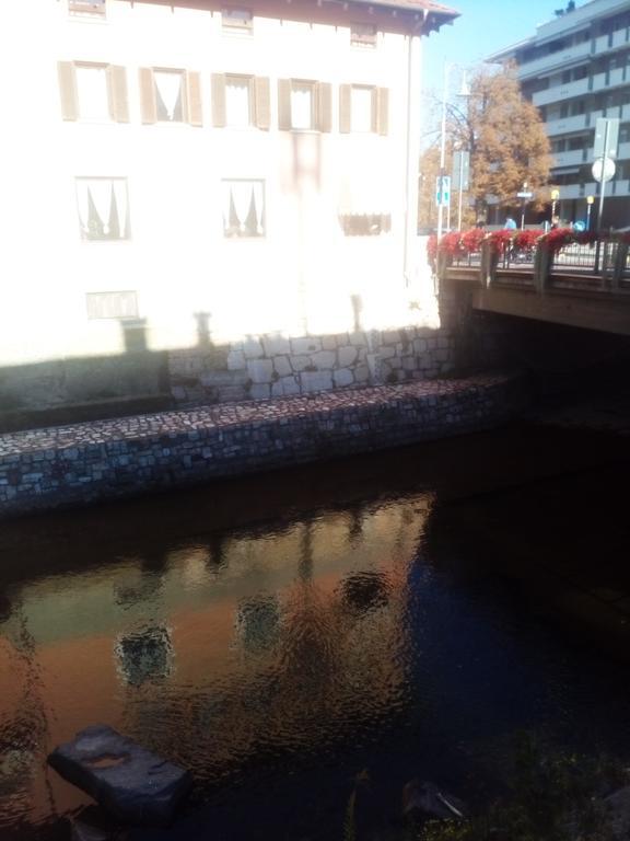 Alloggio Ponte Dei Cavalleggeri Hotel เตรนโต ภายนอก รูปภาพ